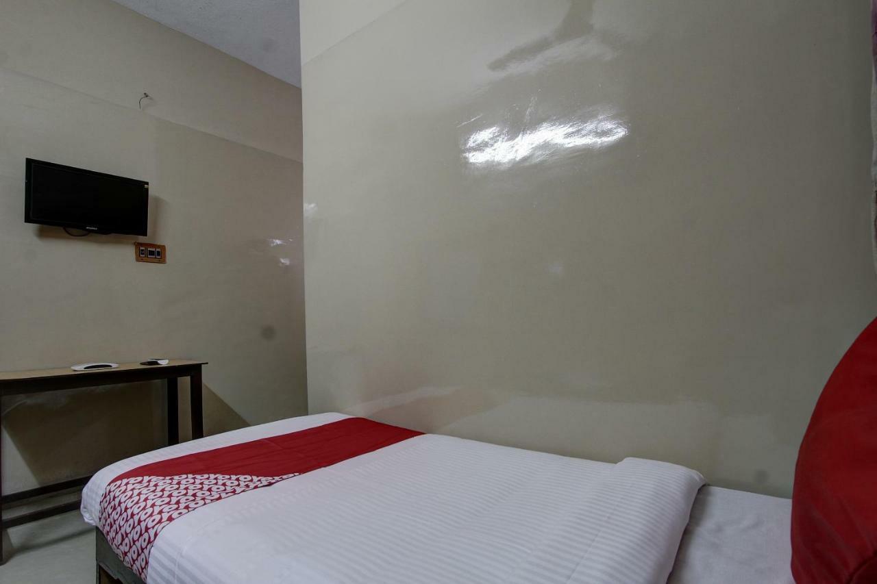 Hotel Oyo 44419 Syed Park Residency Tirunelveli Zimmer foto